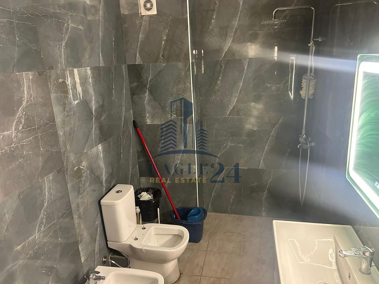 Apartament 2+2 Me Qira në Astir, Tiranë - 550€ | 110 m²