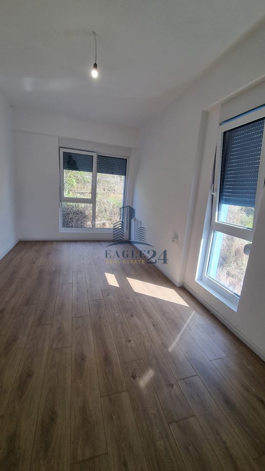 2+1+2 Apartment For Rent in Fresku, Tirana - 450 ALL | Offered Empty