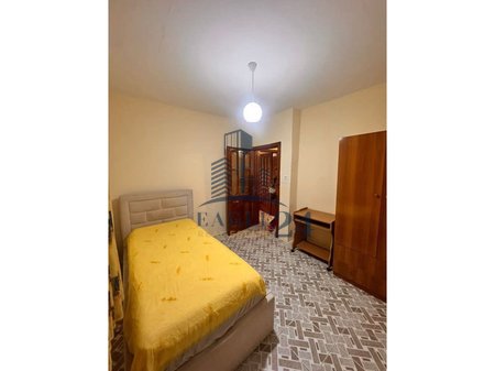 Appartamento 3+1 in Affitto su Viale Zogu i Parë, Tirana - 600 ALL | 3+1