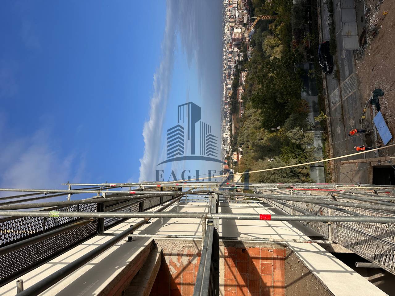 Duplex 2+1+2 in Vendita nel Complesso Residenziale "Kodra e Diellit" Tirana, € 246.300