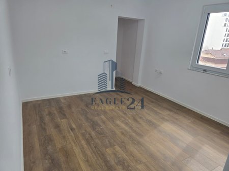 Apartament 1+1 në Shitje në Qender, Tiranë !