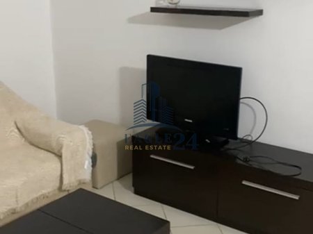 Appartamento 2+1 in affitto a Kombinat, Tirana - 35000 lekë
