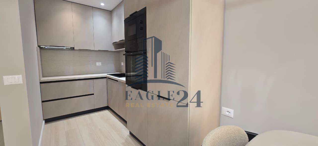 Luxury 2+1 apartment for sale in the Ish-Ekspozita area, one of the most elite and preferred residential areas in Tirana.