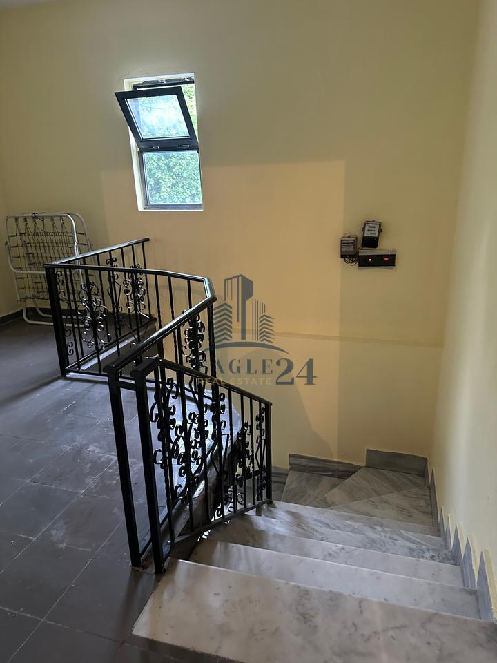 Studios for Rent at Kamza Junction. 300 thousand lek/month