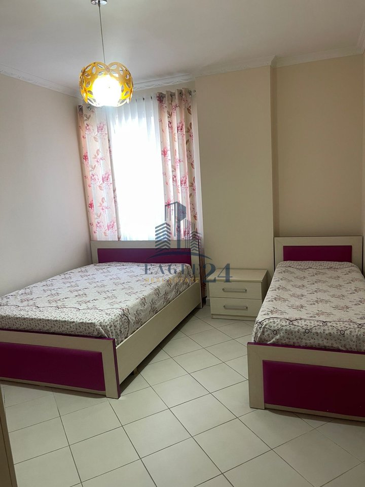 2+1+2 apartment for rent in Kamëz, furnished