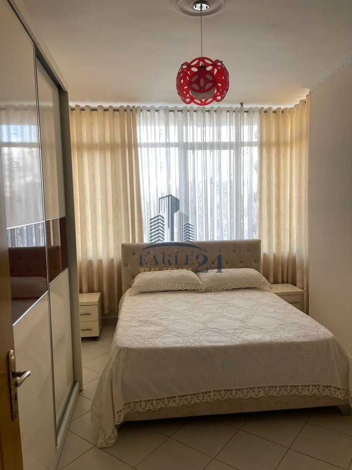 2+1+2 apartment for rent in Kamëz, furnished