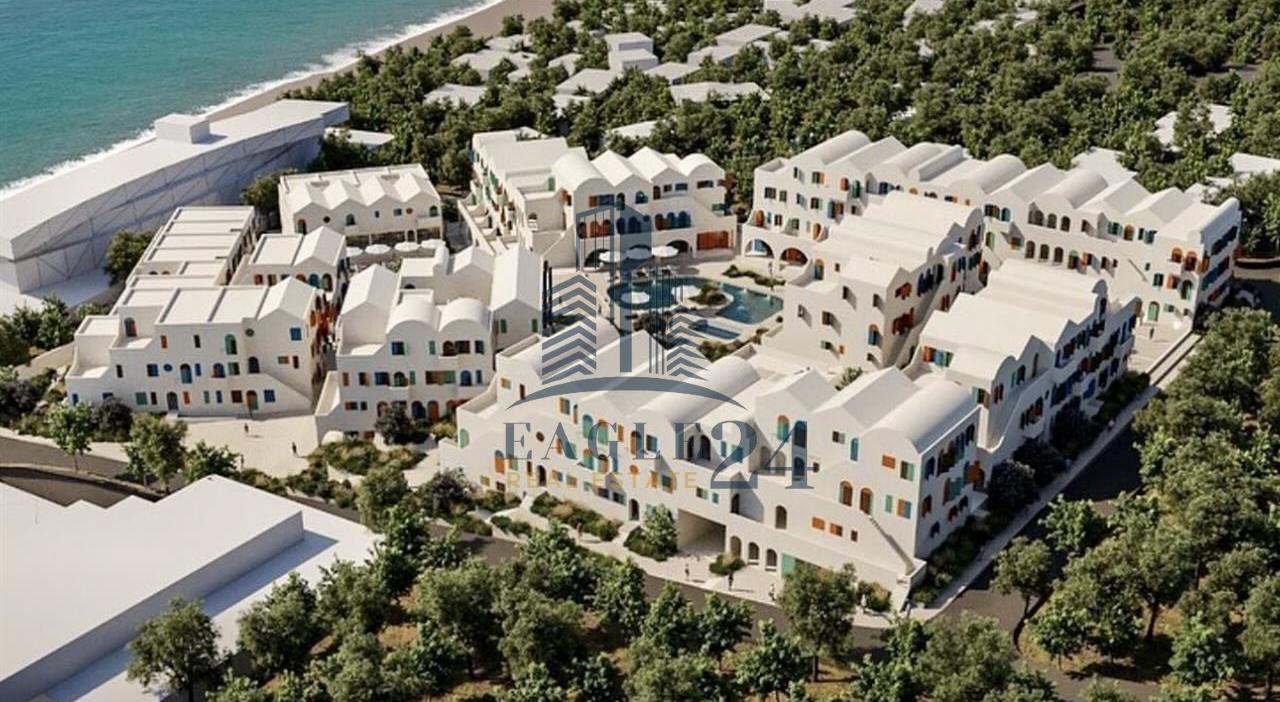 🏝️1+1 Apartment with Yard for Sale in Village Square-Santorini 2 🌅Dhërmi 232,000€