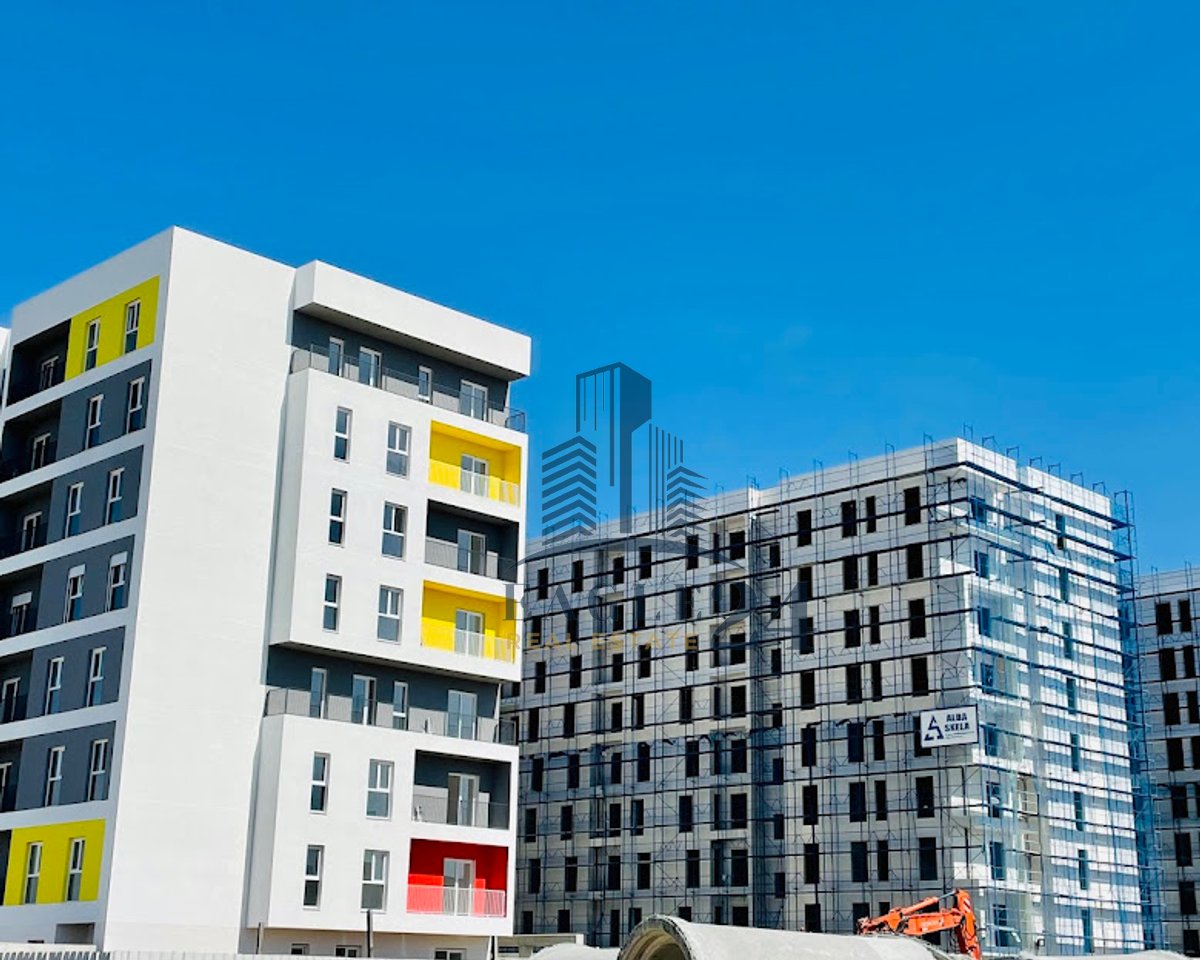 Apartament 2+1+2 + Verandë në Shitje tek Univers City. 138'000€