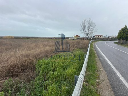 Tokë për Shitje në Gjirin e Lalzit buze rruge!