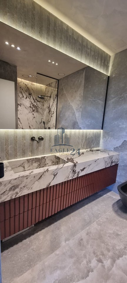 Jepet me qira apartament 1+1+ Post Parkimi tek " Lion Park 1"