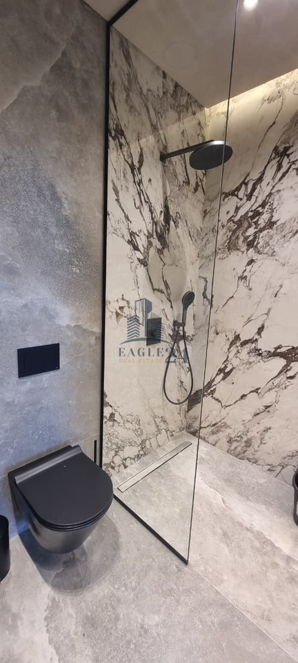 Jepet me qira apartament 1+1+ Post Parkimi tek " Lion Park 1"