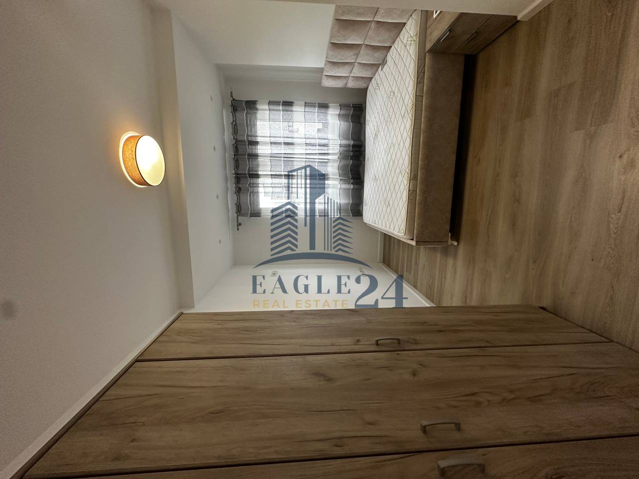 Apartament 3+1+2 me Qira tek Sun Rise Residencë, TEG Lundër. 1.3 milion Lekë/muaj Neto-1.5 milion Lekë/muaj Bruto