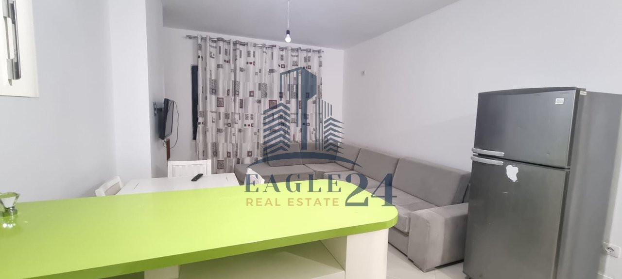 Apartament 1+1 Me Qira në Yzberish, Tiranë - 400€ | 1+1 |