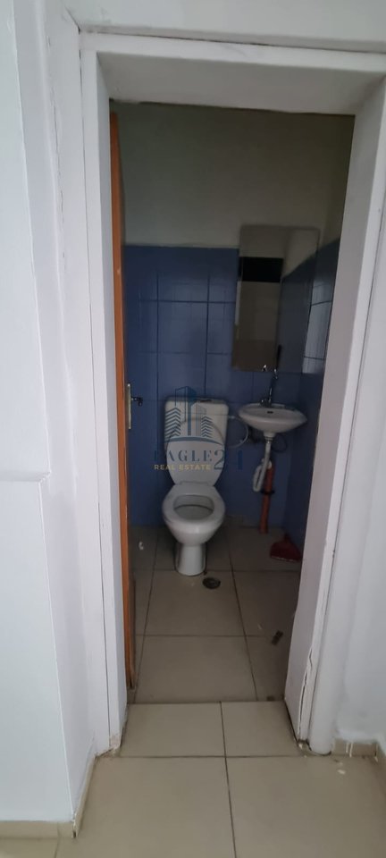 Commercial Space for Rent on Fortuzi Street, Tirana - 520€ | 50 m²