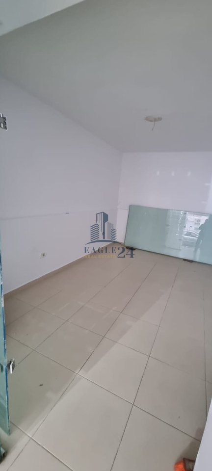 Commercial Space for Rent on Fortuzi Street, Tirana - 520€ | 50 m²