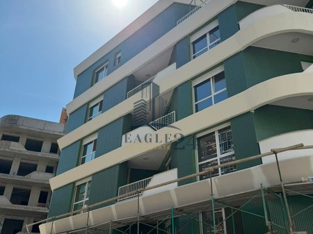 Appartamento 1+1 In Vendita al Lago Secco, Tirana - 180000€ | 66.7 m² più Posto Auto