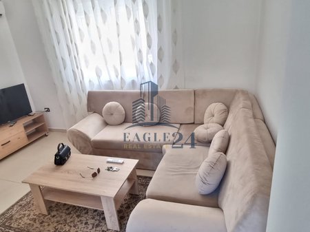 AFFITTASI APPARTAMENTO 1+1 + VERANDA Piano Villa