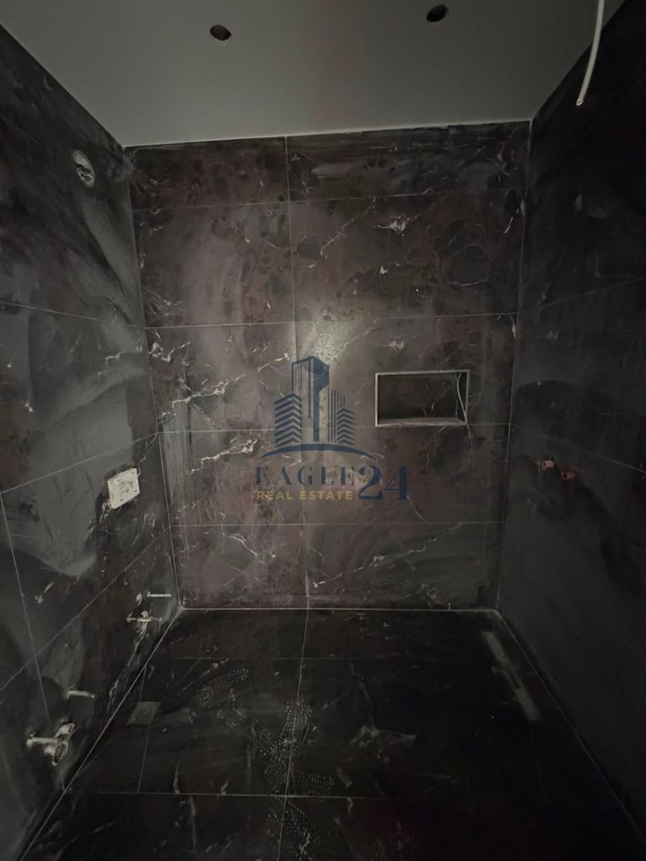 Apartament 1+1 Për Shitje në Liqeni i Thatë, Tiranë - 180000€ | 66.7 m²  plus Post Parkimi