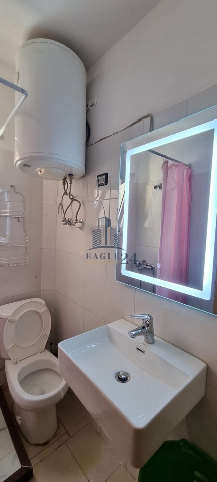 AFFITTASI APPARTAMENTO 1+1 + VERANDA Piano Villa