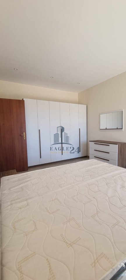 💎 Jetesë Ekskluzive pranë Gjimnazit "Ismail Qemali" – Hapësirë dhe Modernitet- 1200€ | 150 m²