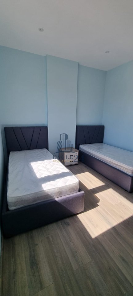 💎 Jetesë Ekskluzive pranë Gjimnazit "Ismail Qemali" – Hapësirë dhe Modernitet- 1200€ | 150 m²