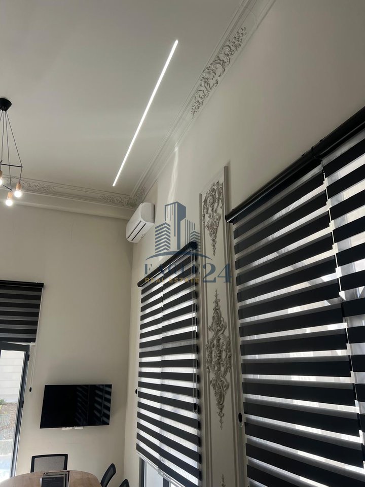 Negozio in vendita a Sauk i Vjetër, Residenza "Porta Tirana e Re"