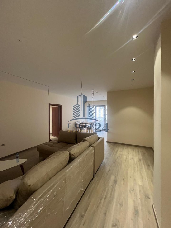 💎 Exclusive Living near "Ismail Qemali" High School – Space and Modernity – 1500€ | 150 m²