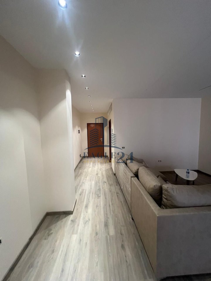 💎 Exclusive Living near "Ismail Qemali" High School – Space and Modernity – 1500€ | 150 m²