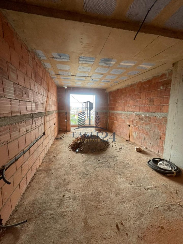 Apartament 2+1 Për Shitje në Instituti Bujqesor