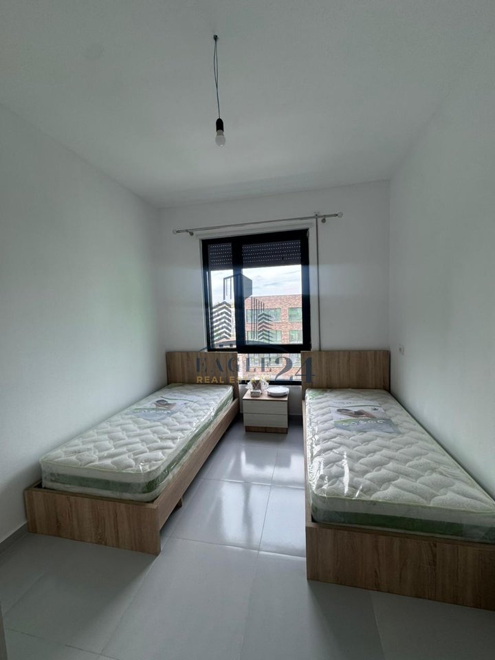 Jepet me qira  apartament 2+1+2 tualete tek Rruga "5Maji"