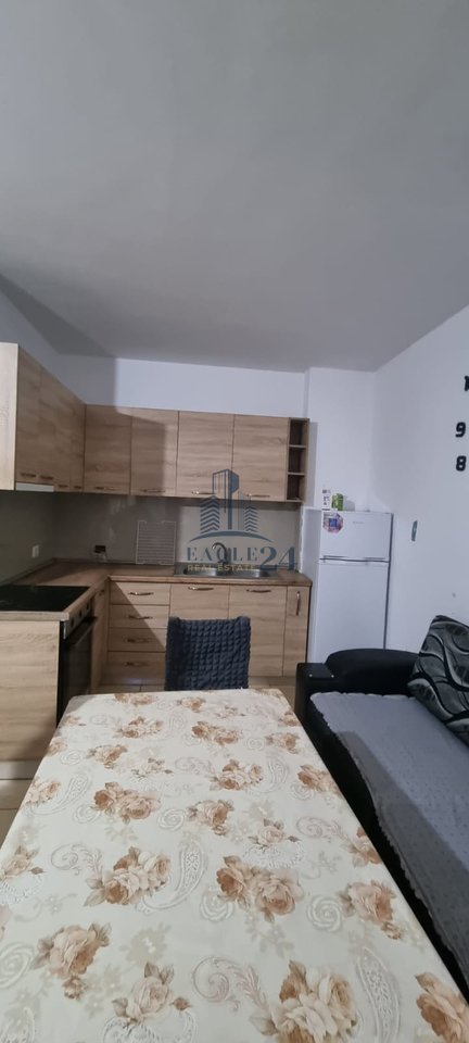Shitet apartament 2+1 me verandë – Rr. Besim Alla