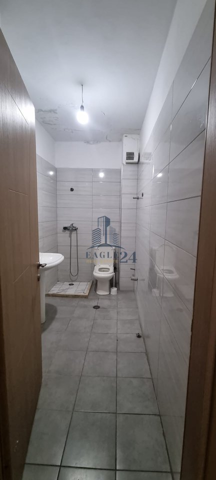 Shitet apartament 2+1 me verandë – Rr. Besim Alla