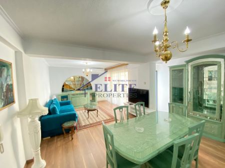 Ish- “Bllok”, apartament 2+1+2 me qera