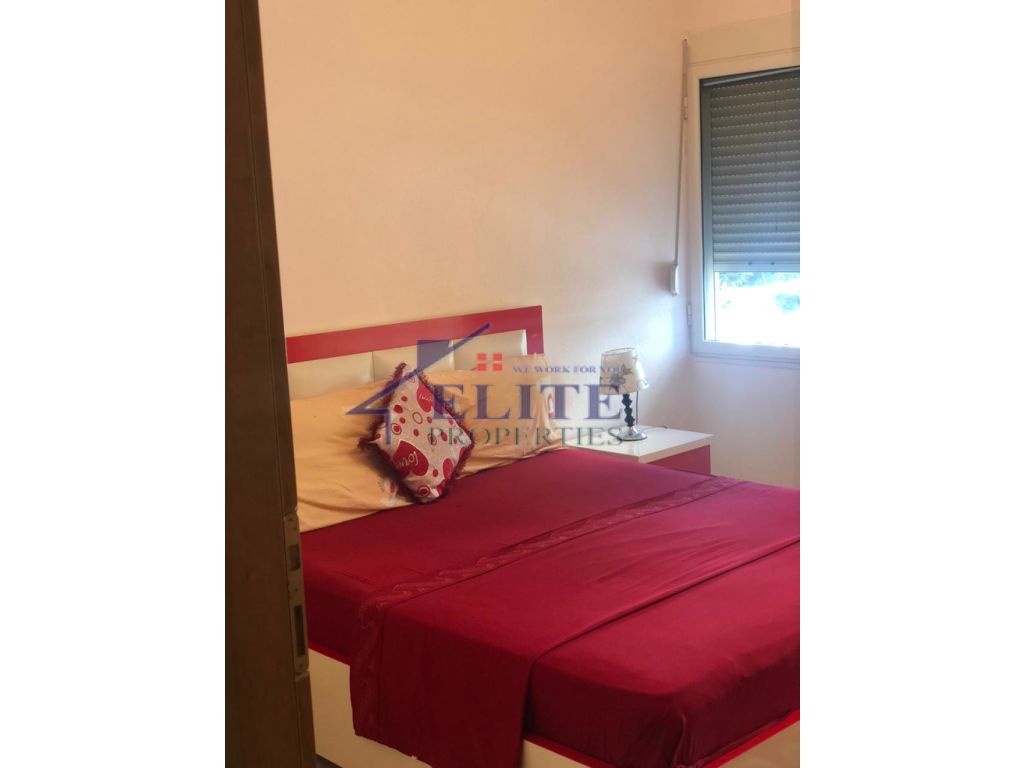 Appartamento 1+1 in affitto giornaliero a "Durrës" presso la Roccia di "Kavaja".