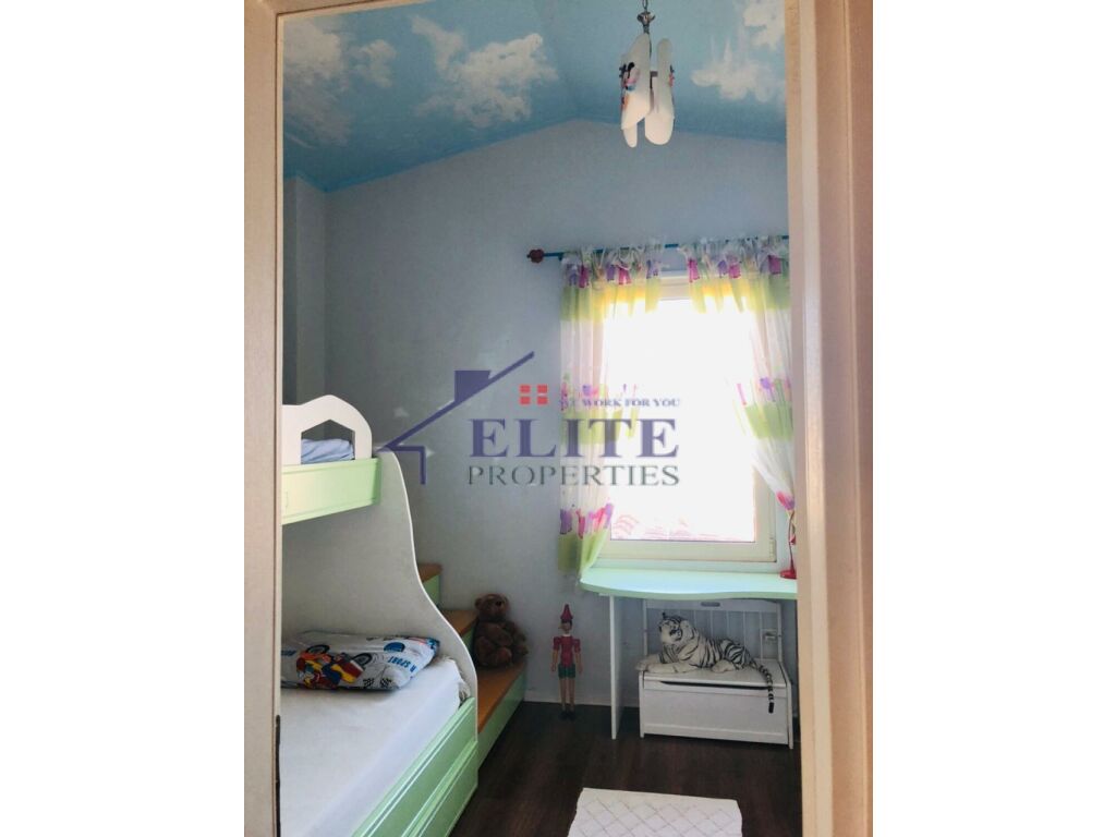 Pranë Liqenit të Thatë, jepet me qera apartament 3+1