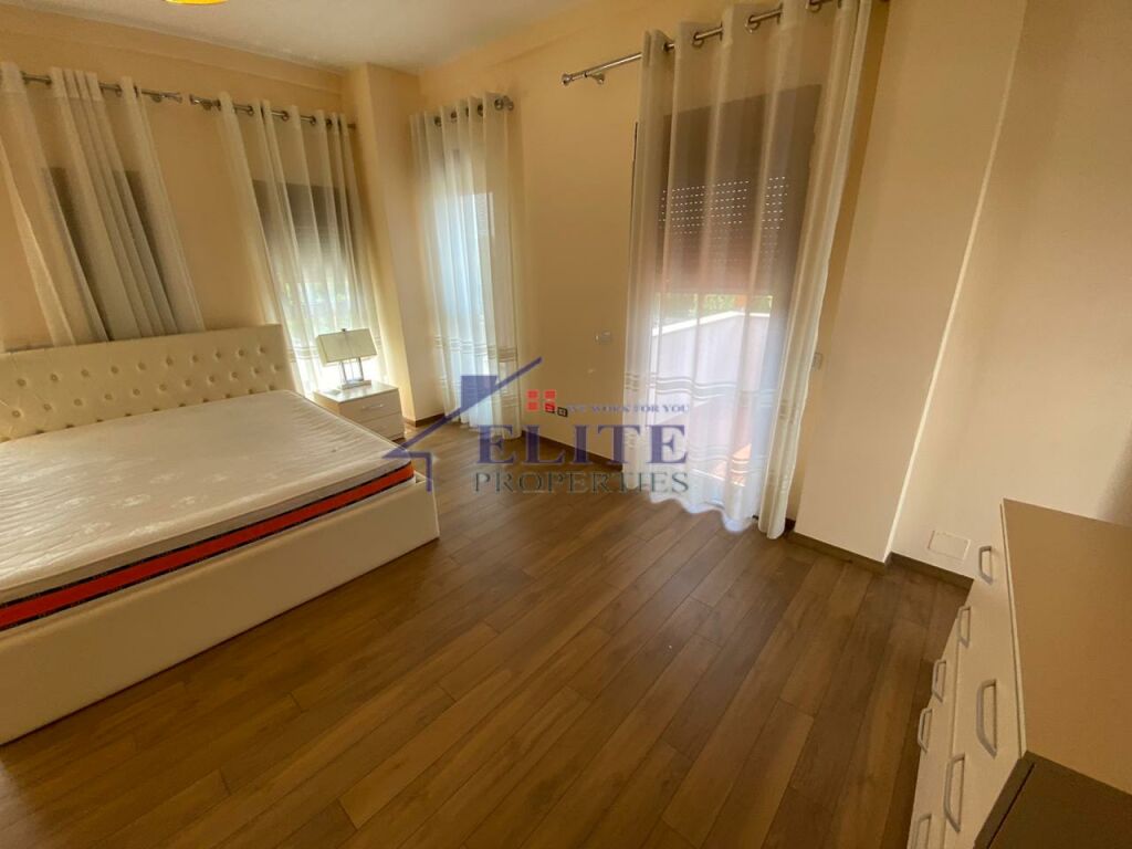 Villa for rent at Colombo 2, near TEG.