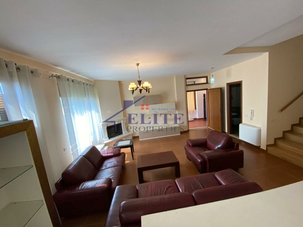 Villa for rent at Colombo 2, near TEG.