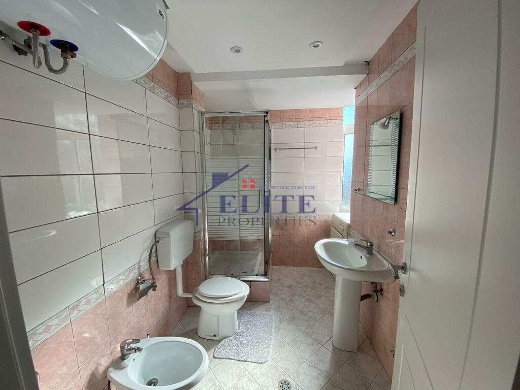Centro – vicino al Mercato, appartamento 3+1 in affitto
