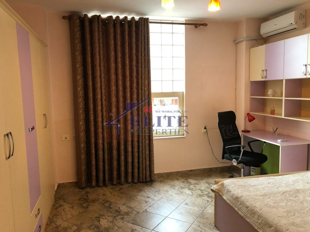 Barricades Street, apartment 3+1 for rent