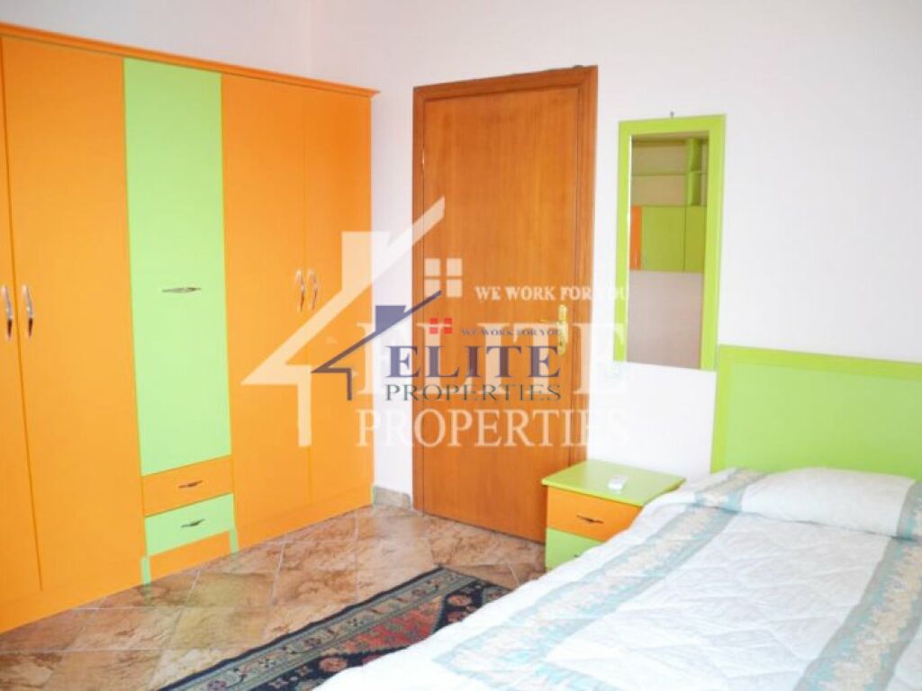 Barricades Street, apartment 3+1 for rent