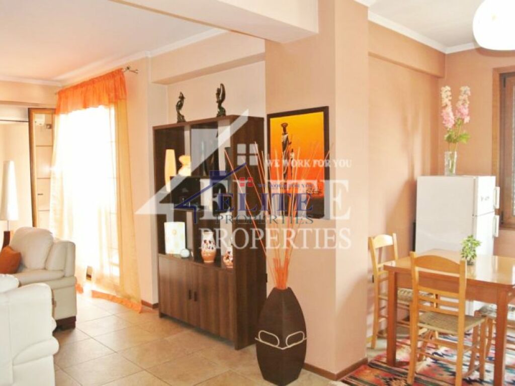 Via Mine Peza, appartamento 1+1 con veranda in affitto