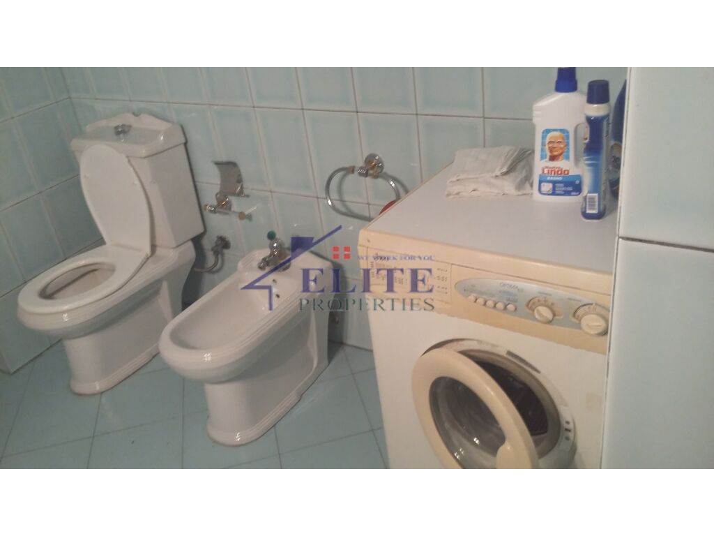 Apartament me qira në Rr. “Andon Zako Cajupi”