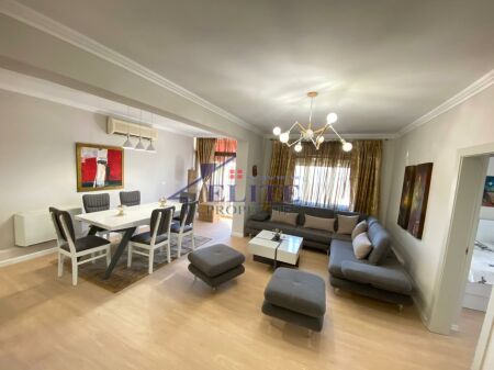 Centro – vicino al Mercato, appartamento 3+1 in affitto