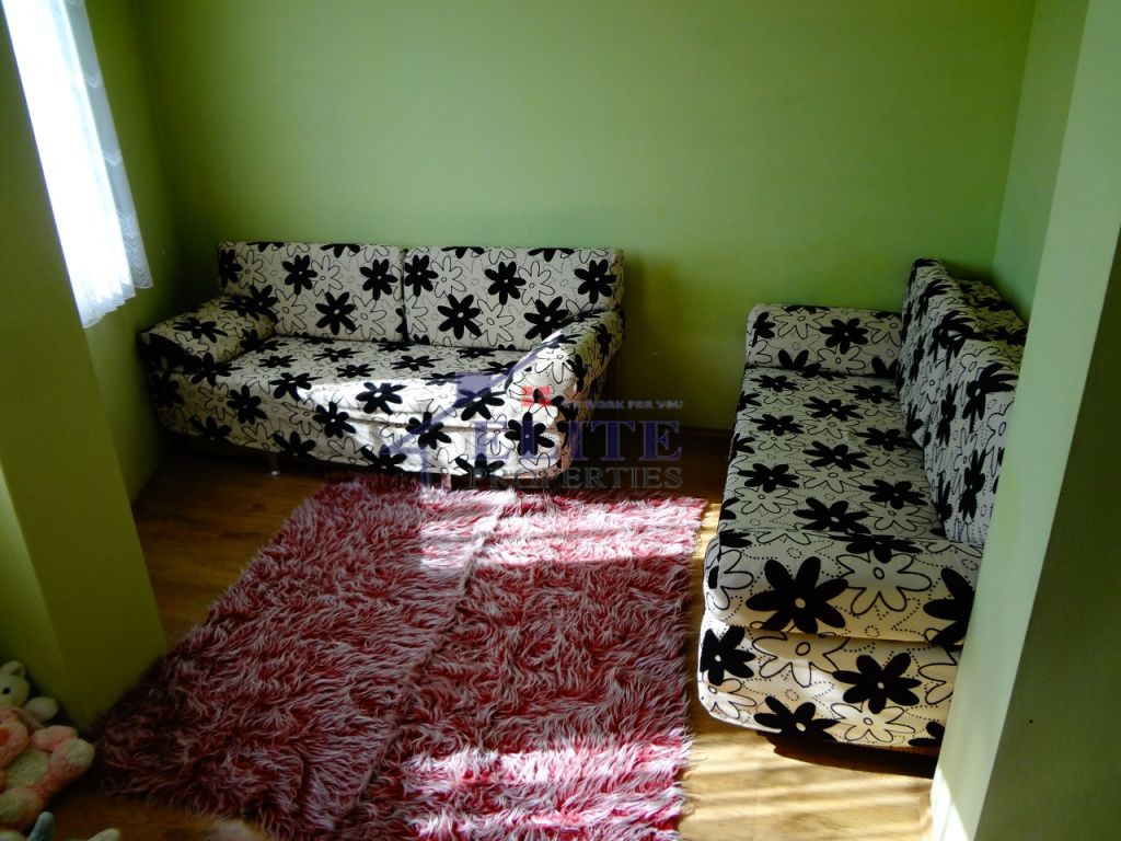 Kopshti Botanik, apartament 3+1 me qera