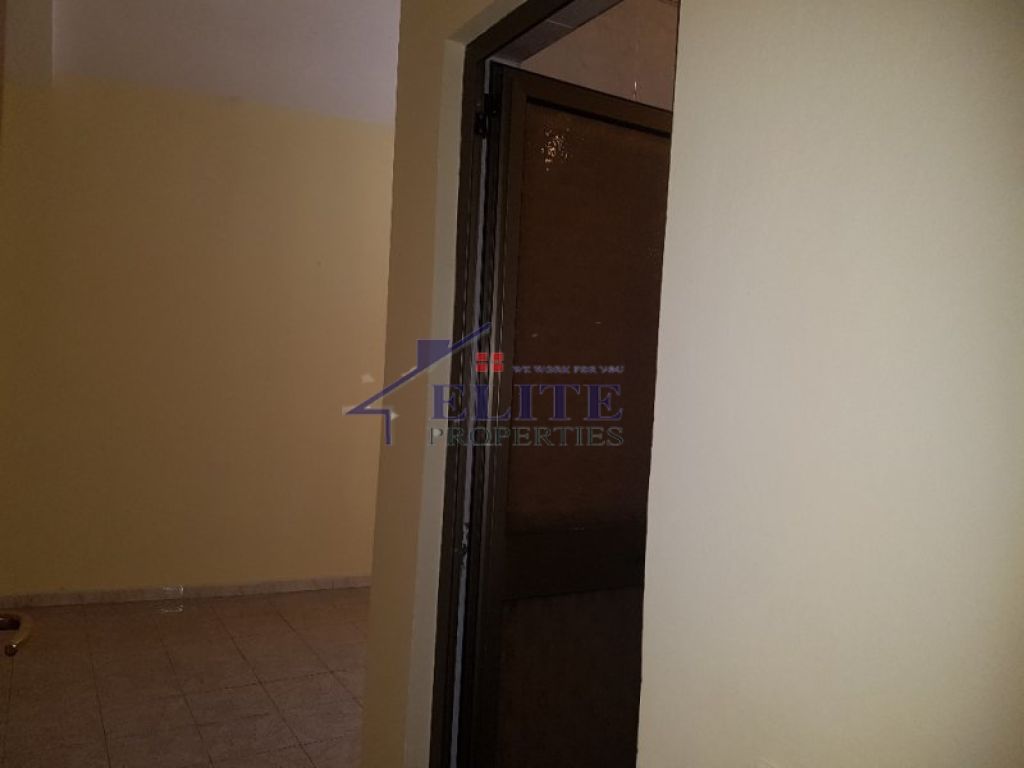 Jepet me qera Vile 4-kateshe pranë Ministrisë së Jashtme