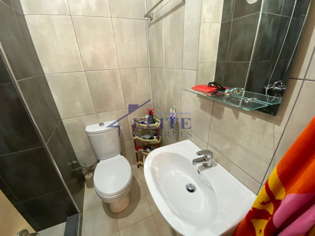 Shitet  apartament 3+1 tek kompleksi  "Garden City" tek kthesa e Kamzes