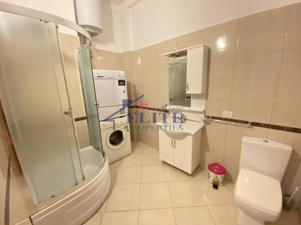 ‘’Liqeni i Thatë’’, apartament 4+1  me qira