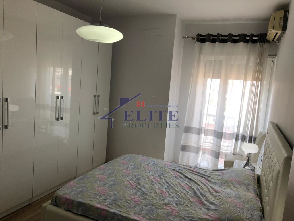Don Bosko, apartament 1+1 me qira