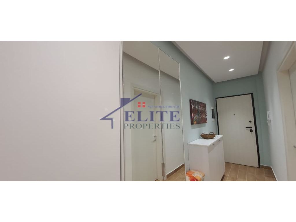 21 Dhjetori, apartament 1+1 me qira