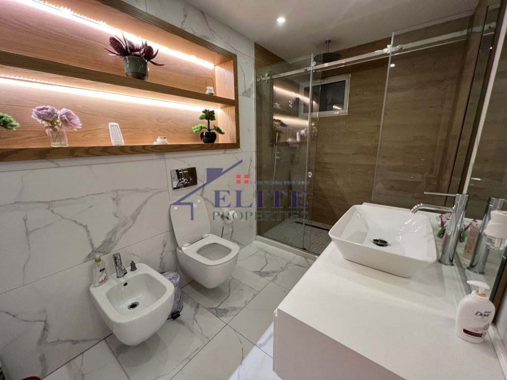 Near Willson Square, superb 3+1 apartment for rent